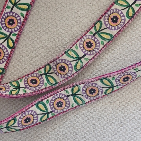 Vera Bradley Large Shoulder Bag / Tote In Viva La Vera Floral Pattern - Picture 11 of 17